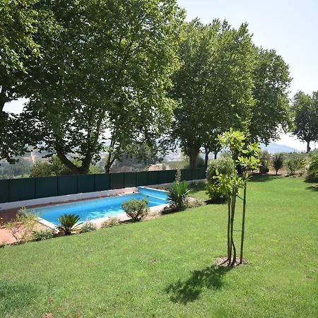 With Private Swimming Pool, Cleaning Included * Carreiros