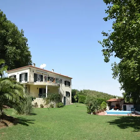 In Obidos With Pool And Vineyards, Cleaning Included